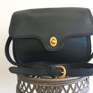 Pristine 1980s Coach Handbag